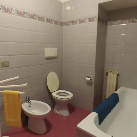 Rosso Papavero Борго-Сан-Лоренцо