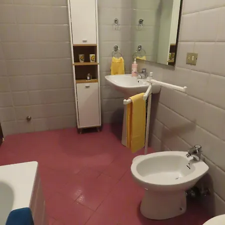 Rosso Papavero Борго-Сан-Лоренцо